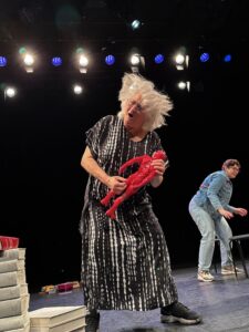 annie 673209167_2020822782198945_8712598773147288815_n